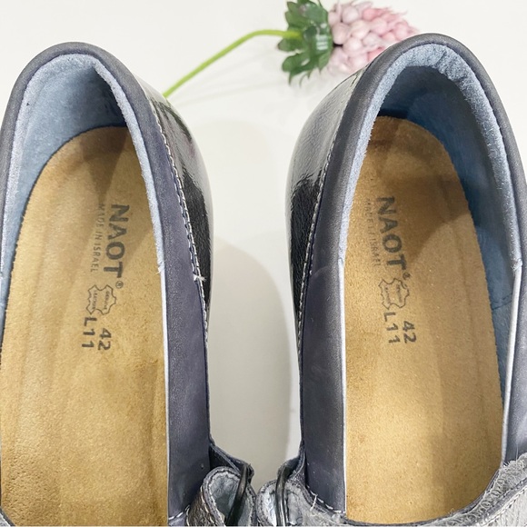 NAOT Pewter Patent Leather and Suede Comfort Low-Heel Mary Jane Pumps Si… - Picture 6 of 8